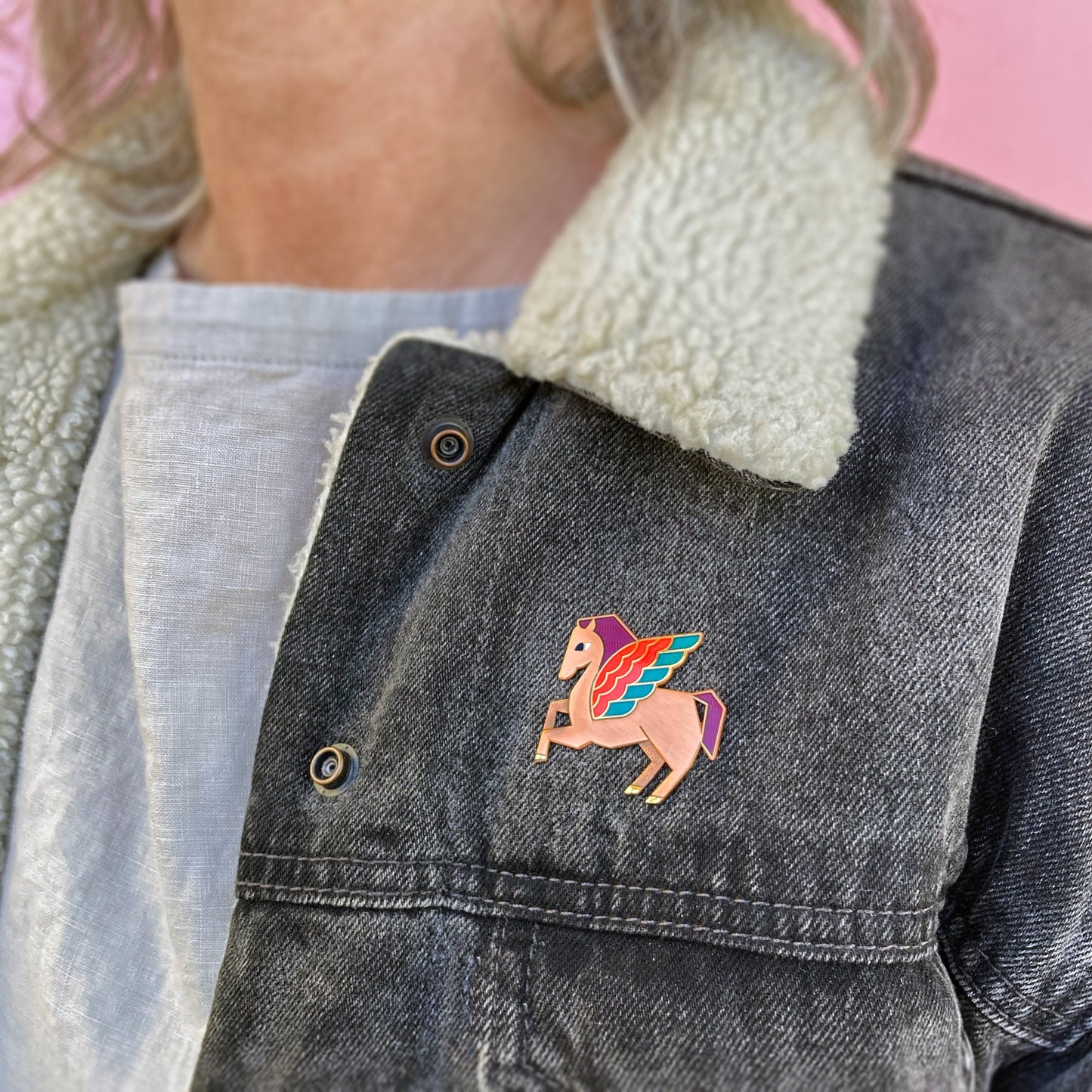 Pegasus Pin
