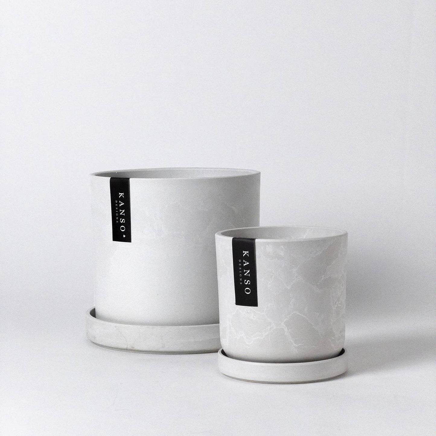 7" Signature Planter & Saucer : White Stone