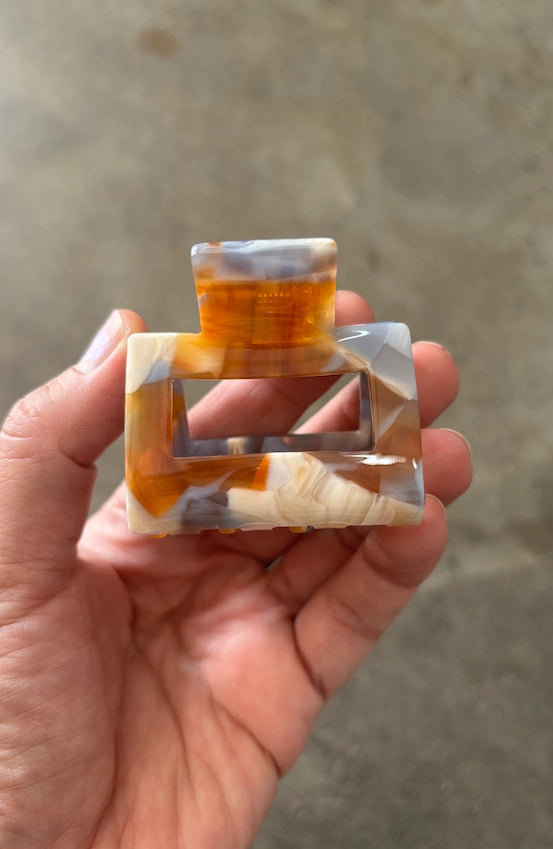 Kylie Glossy Hair Clip