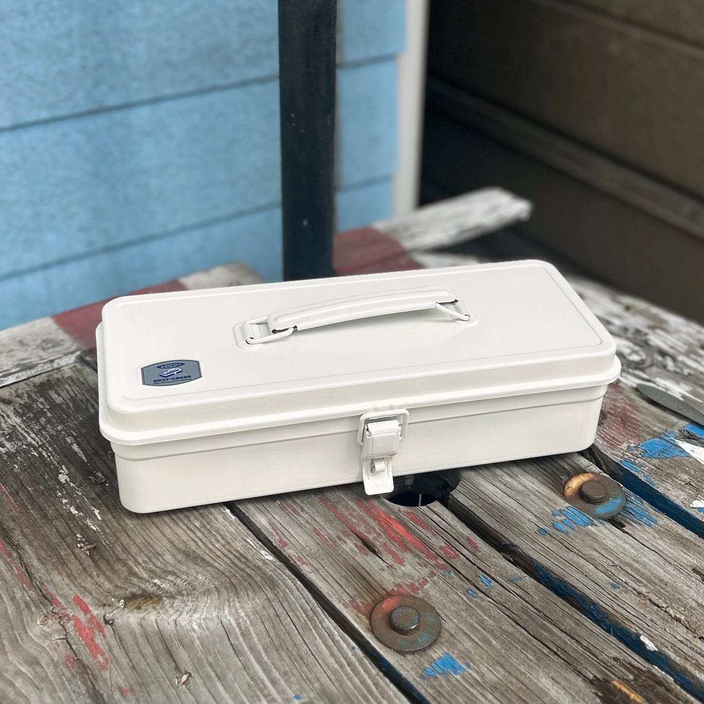 T-320 Trunk Shape Toolbox - White