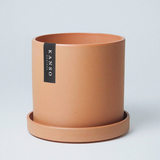 7" Planter & Saucer : Dusted Clay