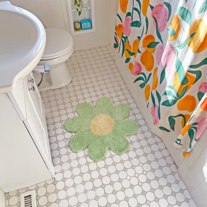 Green Daisy Bathmat