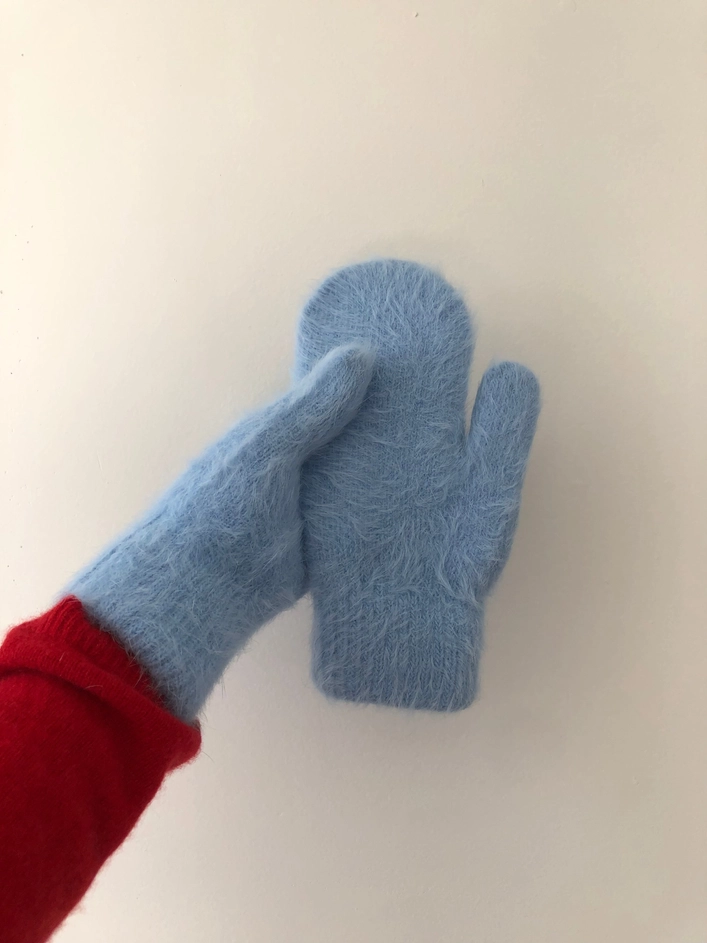 Fluffy Angora Mittens