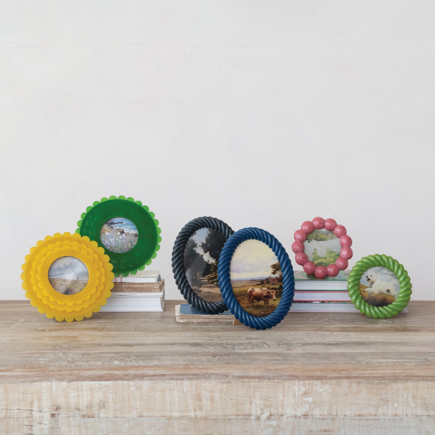 Green Twisted Resin Round Frame -  4x4