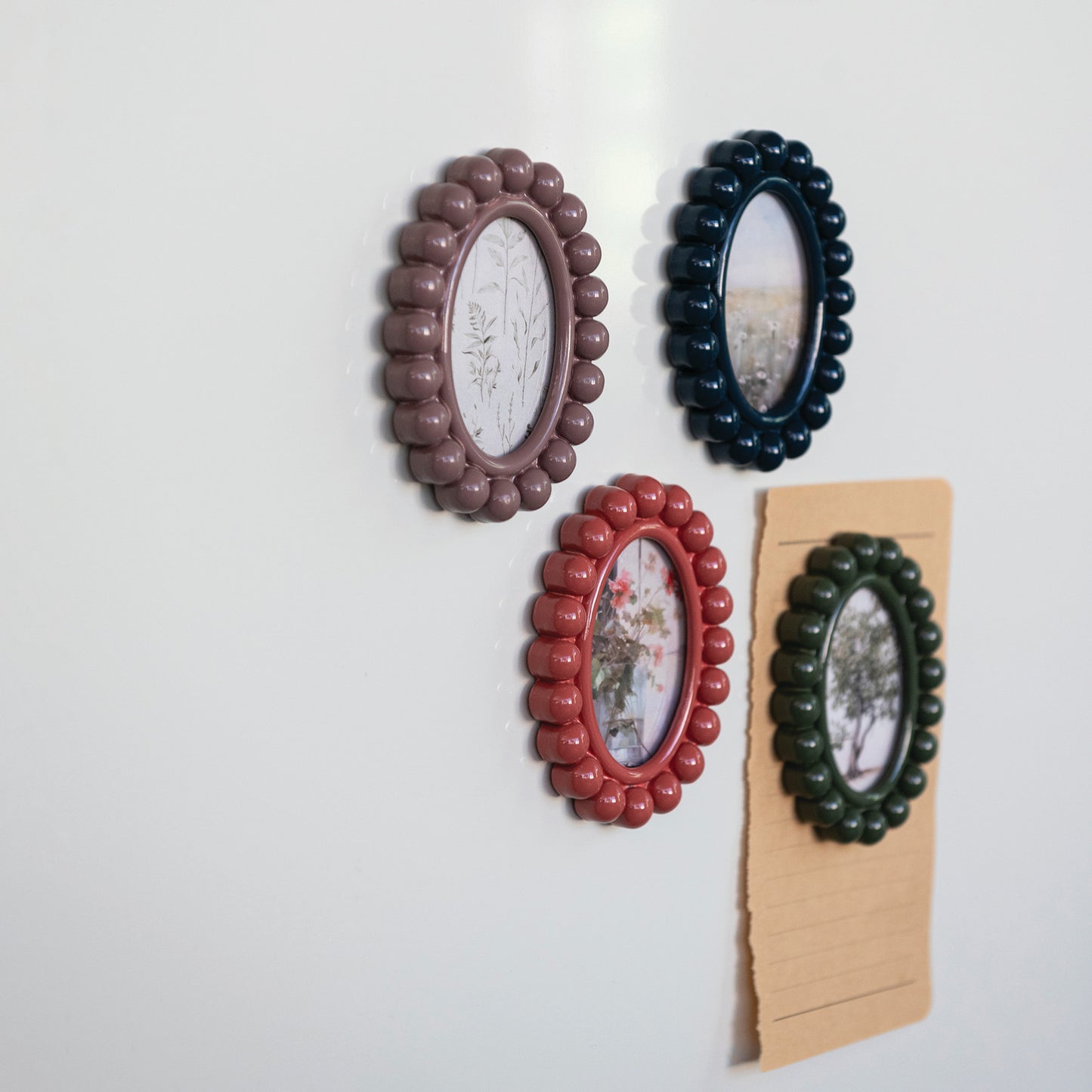 Magnetic Oval Ball Frame - 2x3 (4 Colors)