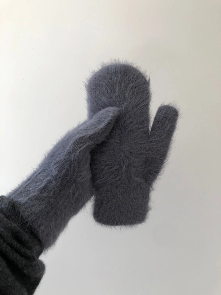 Fluffy Angora Mittens